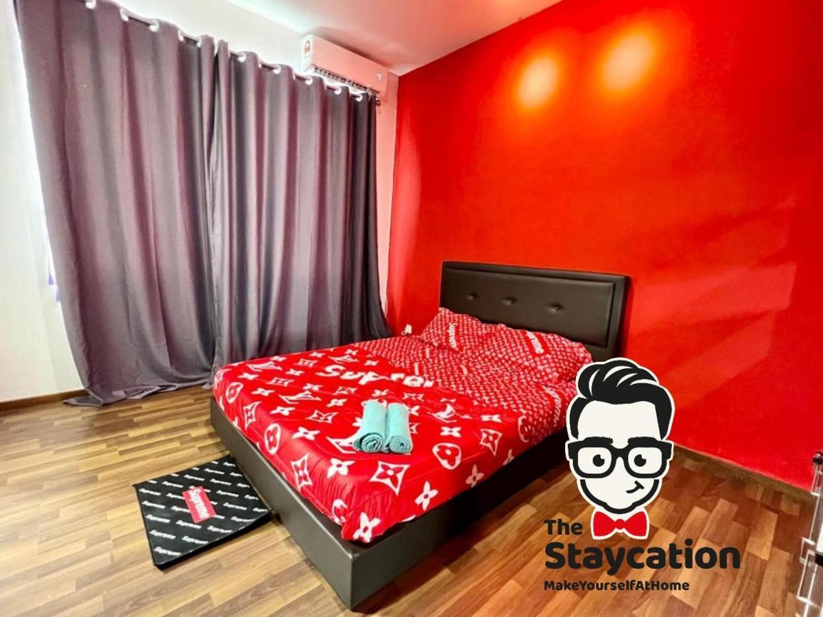 Staycation Homestay 1 Kota Samarahan Bg House Extérieur photo